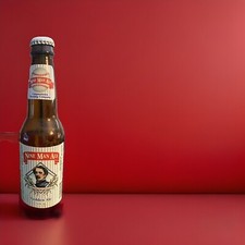 VINTAGE BASEBALL NINE MAN ALE ABNER DOUBLEDAY COOPERSTOWN BEER BOTTLE *EMPTY*