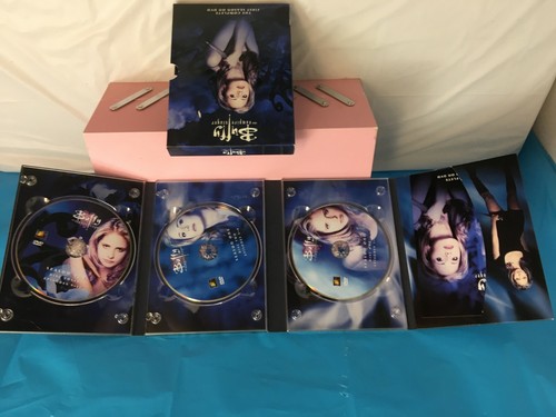 BUFFY THE VAMPIRE SLAYER COMPLETE FIRST SEASON MOVIE DVD 3 DISC SET 12 EPISODES - Foto 2 di 3