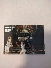 2013-14 NBA Hoops - Courtside #16 Paul George (PWE)