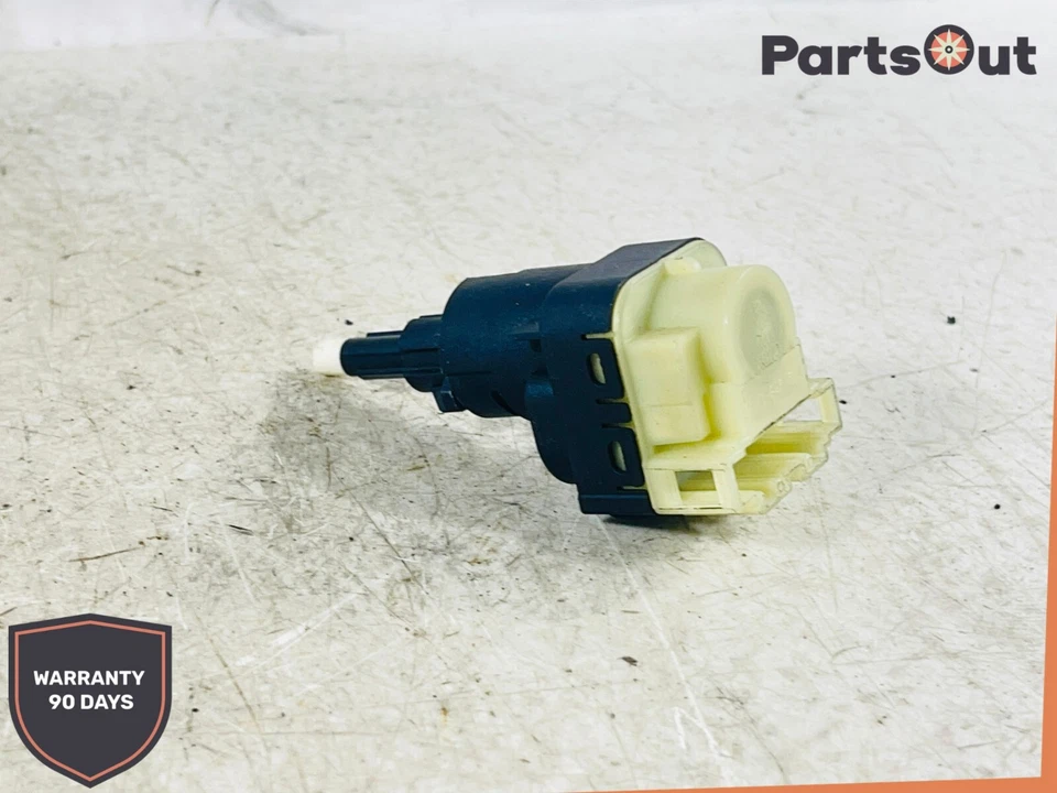 Interruptor de luz de freno Audi A4 A6 A8 2003-2008 1K2945511 OEM Foto 3 de 4