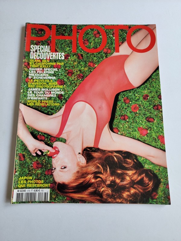 French Photo Magazine No 478, 2011 – Fold Out Centerfold
