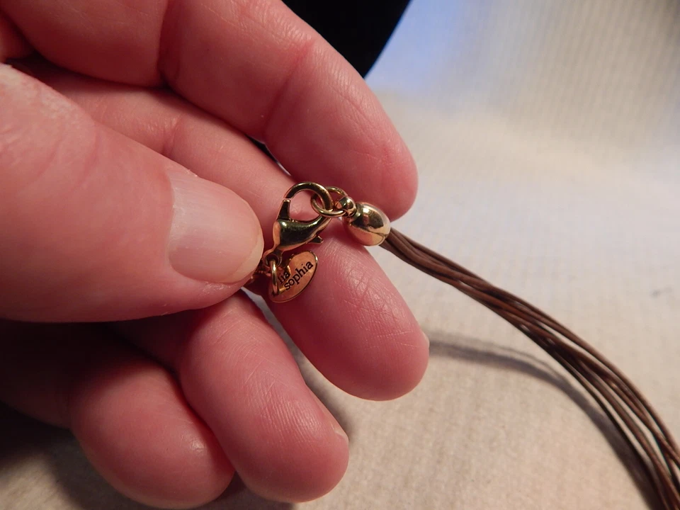 LIA SOPHIA LEATHER STRAND CHOKER NECKLACE AMBER PENDANT DROP GOLD TONE CLASP - Image 3 of 4