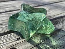 Signed Fire and Light Recycled Glass Star Celery Green Paperweight 2.5”