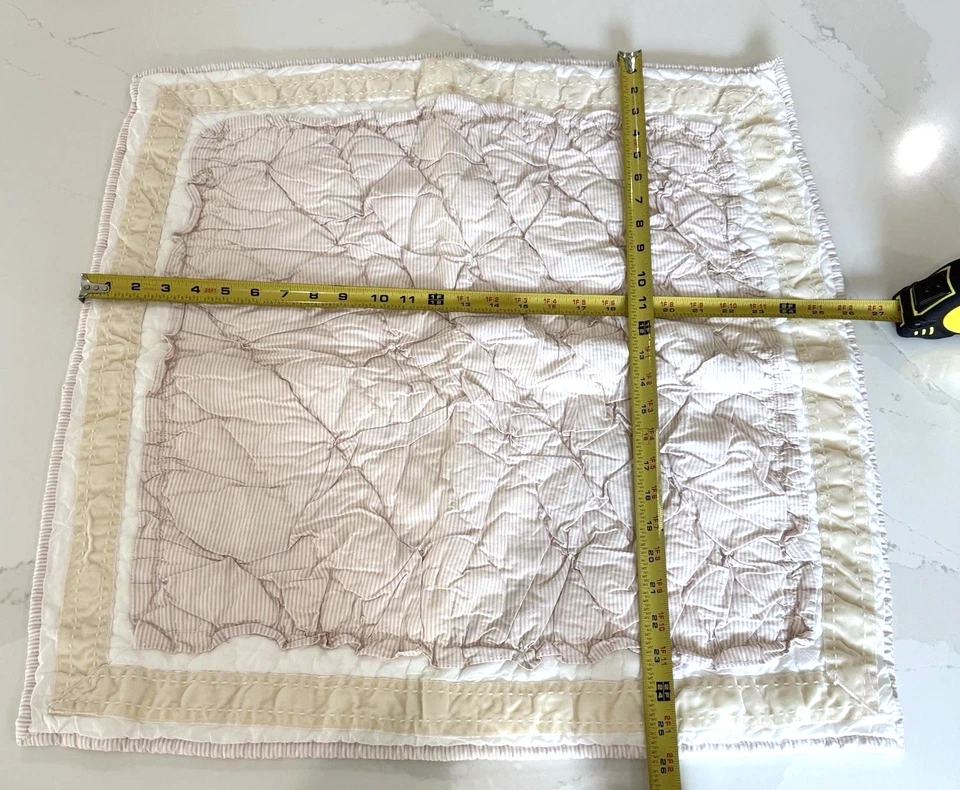 3 fundas acolchadas Pottery Barn Kids 2 estándar 1 euro rosa blanco rayas volantes usadas en excelente estado Foto 3 de 4