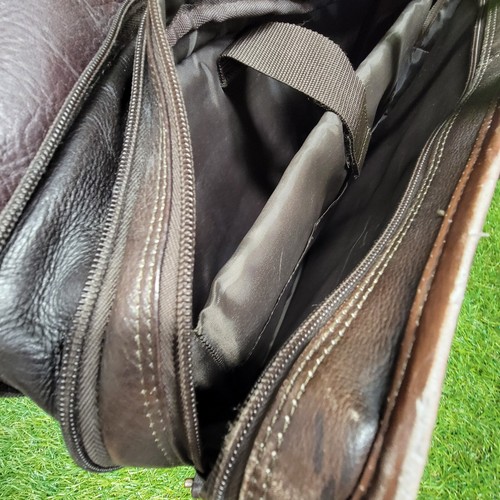 Wilson's Leather Laptop travel Bag Distressed! - Picture 13 of 24