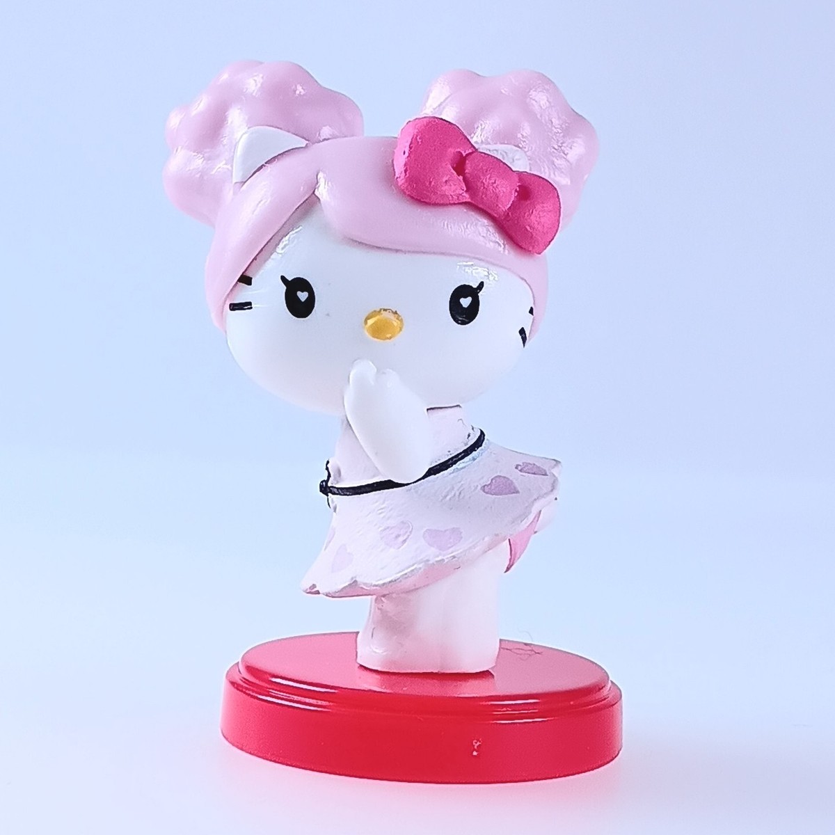 Hello Kitty × PEACH JOHN Sanrio Chocoegg Figure Japanese From