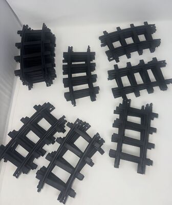 THE POLAR EXPRESS READY TO PLAY SET Lot Of 32pc Track System 24 Curve 8 Straight