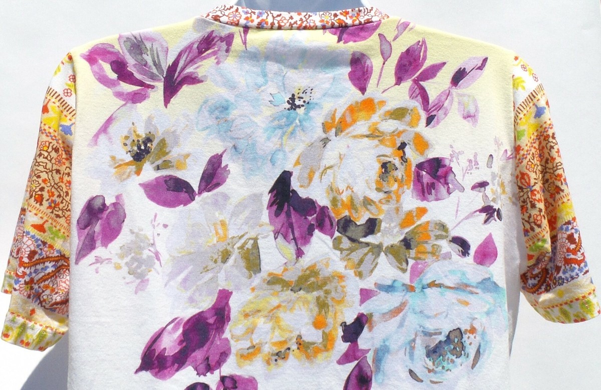 ETRO White Multi Floral Mixed Print Short Sleeve Vneck