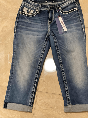 NWT Vigoss Heritage Mid Rise Rolled Hem Capri Size