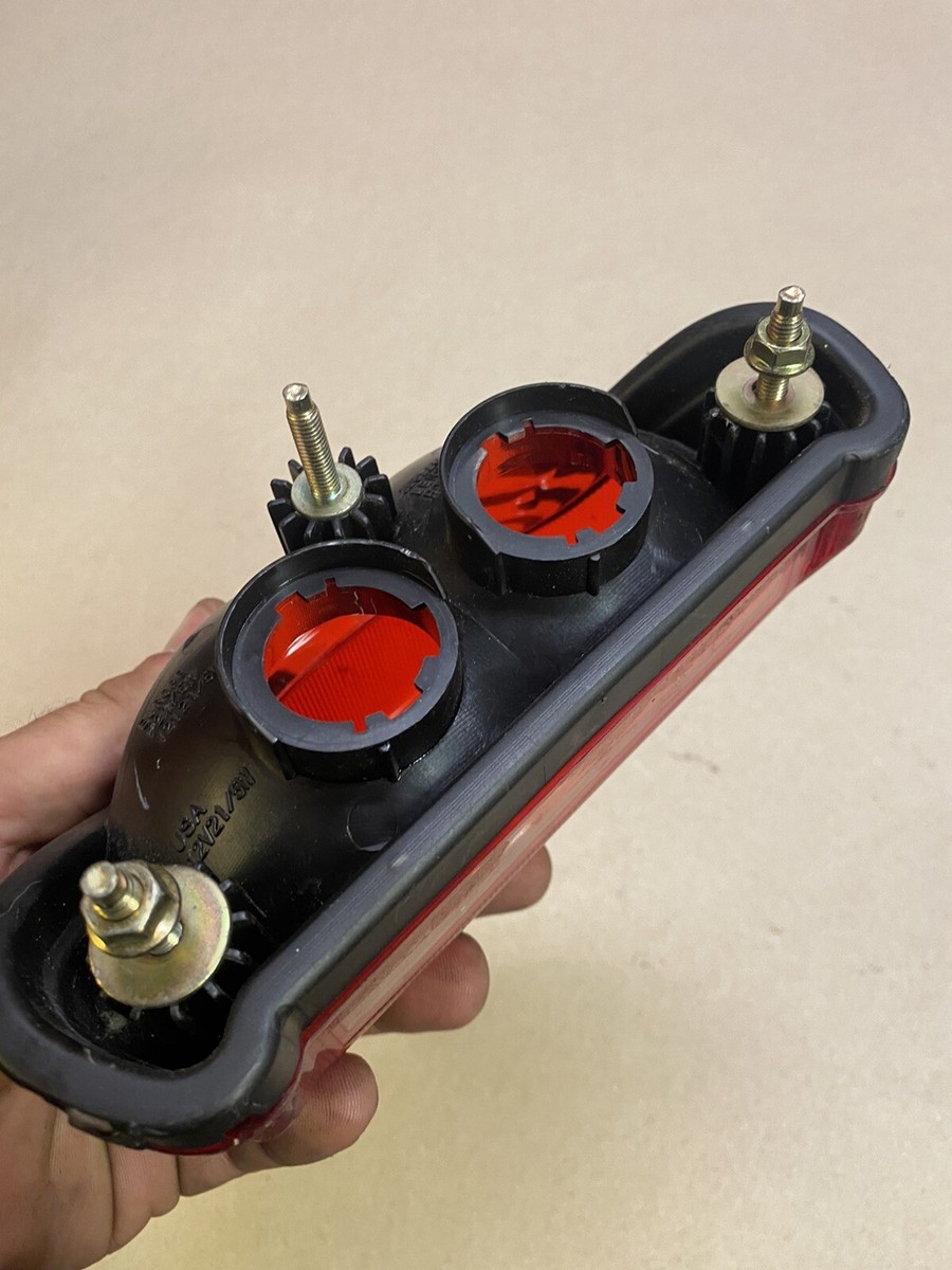 2000 Kawasaki ZX 12 Zx12 OEM Tail Light Assembly for sale 2000 Kawasaki ZX 12 Zx12 OEM Tail Light Assembly for sale