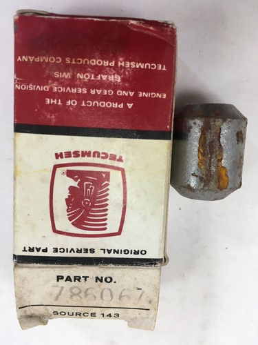 Tecumseh OEM 786067 Peerless Transmission Spacer (2X) - Picture 2 of 3