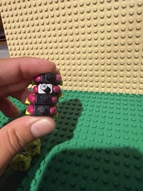 LEGO Alien Conquest Pilot & Warrior Minifigures Lot 7050 7072 7067 7051