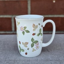 Wild Strawberry (Bone & Oven To Table) Coffee Mug by Wedgwood 10oz