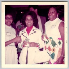 Vtg Color Snapshot Fashionable Women At Party With Cocktails & Handbag 1972