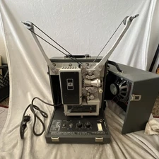 Kodak Pageant 250S 16mm Sound Projector Vintage Film AV Equipment Untested