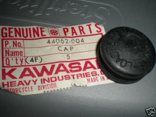 NOS Kawasaki Top Fork Bolt Caps 74-75 F7 74-75 F9 44062-004 QTY2