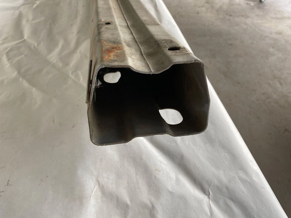 Barra frontal de impacto de refuerzo parachoques trasero Dodge Neon SXT 2000-2005 sedán Foto 4 de 4