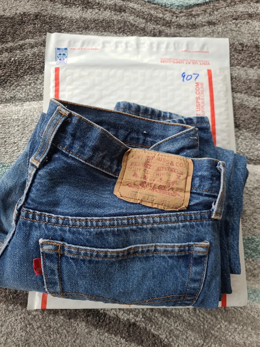 Vintage Levi's 501xx 1501-0117 Denim Jeans Men's Size 31 x 32