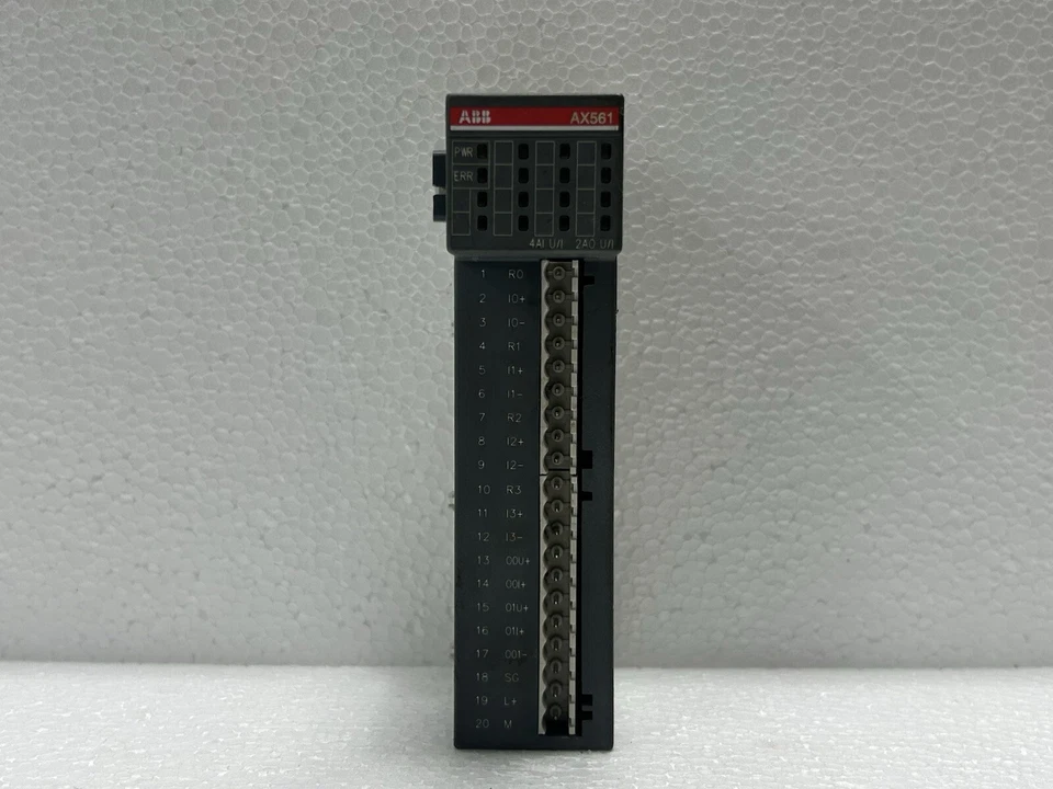 ABB 1TNE968902R1301 AX561 I/O MODULE ANALOG 4 INPIT I. 2 OUTPUT I.1- WIRE - Image 2 of 4