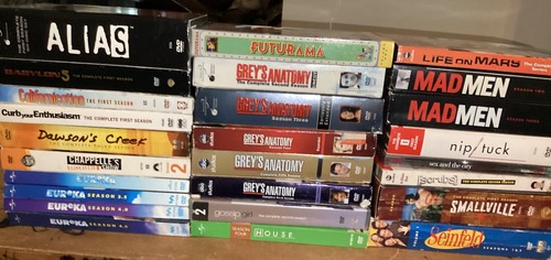 26 DVD Tv show Box Sets lot Mad men,eureka,scrubs,Babylon 5,Seinfeld and More - Picture 2 of 10