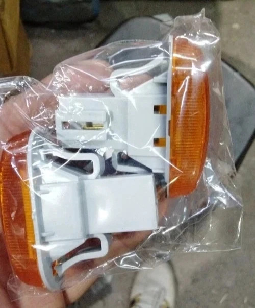 Fits For Suzuki Carry Van Front Indicator Set Left And Right thumbnail 4