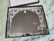DKNY 2 piece set, hat and scarf NIB