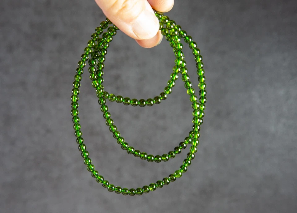Collar de cuentas de diopsido de cromo verde de alta calidad de 3,8 mm / Pulsera de 3 envolturas | 透辉石项链 Foto 2 de 4