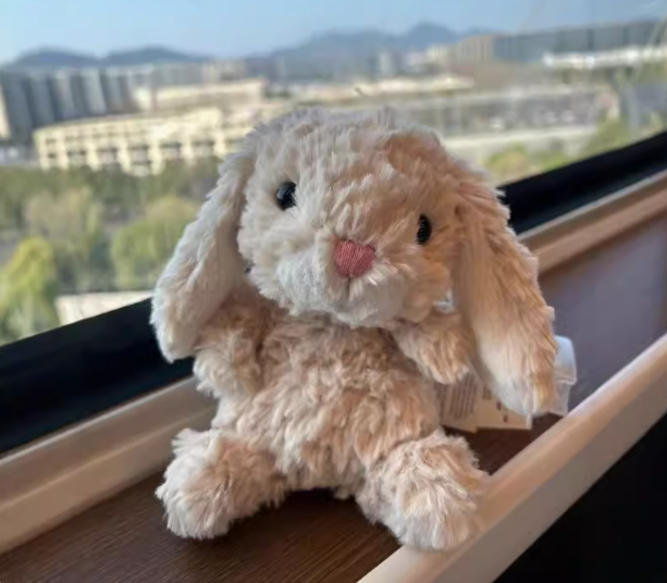 Jellycat BEIGE YUMMY BUNNY New BNWT Soft Plush Toy Baby Cute