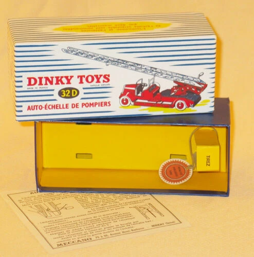 Véhicules miniatures Dinky Delahaye