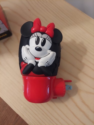 Scentsy Disney Minnie Mouse Wall Fan Diffuser - New In Open Box - Picture 4 of 4