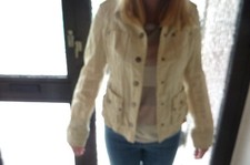 Beige Esprit Sommerjacke, Größe geschätzt: 36 / S, 1 Knopf auf der Tasche fehlt