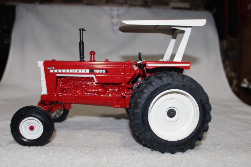 1 16  1655 COCKSHUTT "WHITE" 1994 SUGAR VALLEY FARM TOY SHOW  NIB