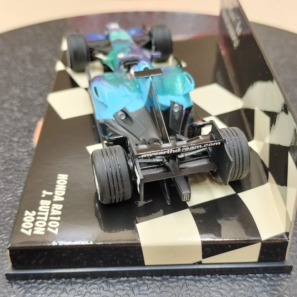 MINICHAMPS 1/43 Honda RA107 Jenson Button 2007 400070007 - Image 4 of 4