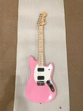 Chitarra elettrica SQUIER SONIC MUSTANG HH imballaggio sicuro!