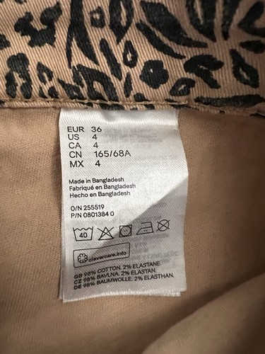 Divided Beige With Multi Animals Print Frayed Pants-Cute-Comfy-Casual-Size 8 - Picture 6 of 17