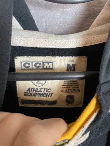 Boston Bruins Training Jacket Long Sleeve With Hood NHL Hockey Reebok Men SZ M - Afbeelding 9 van 12
