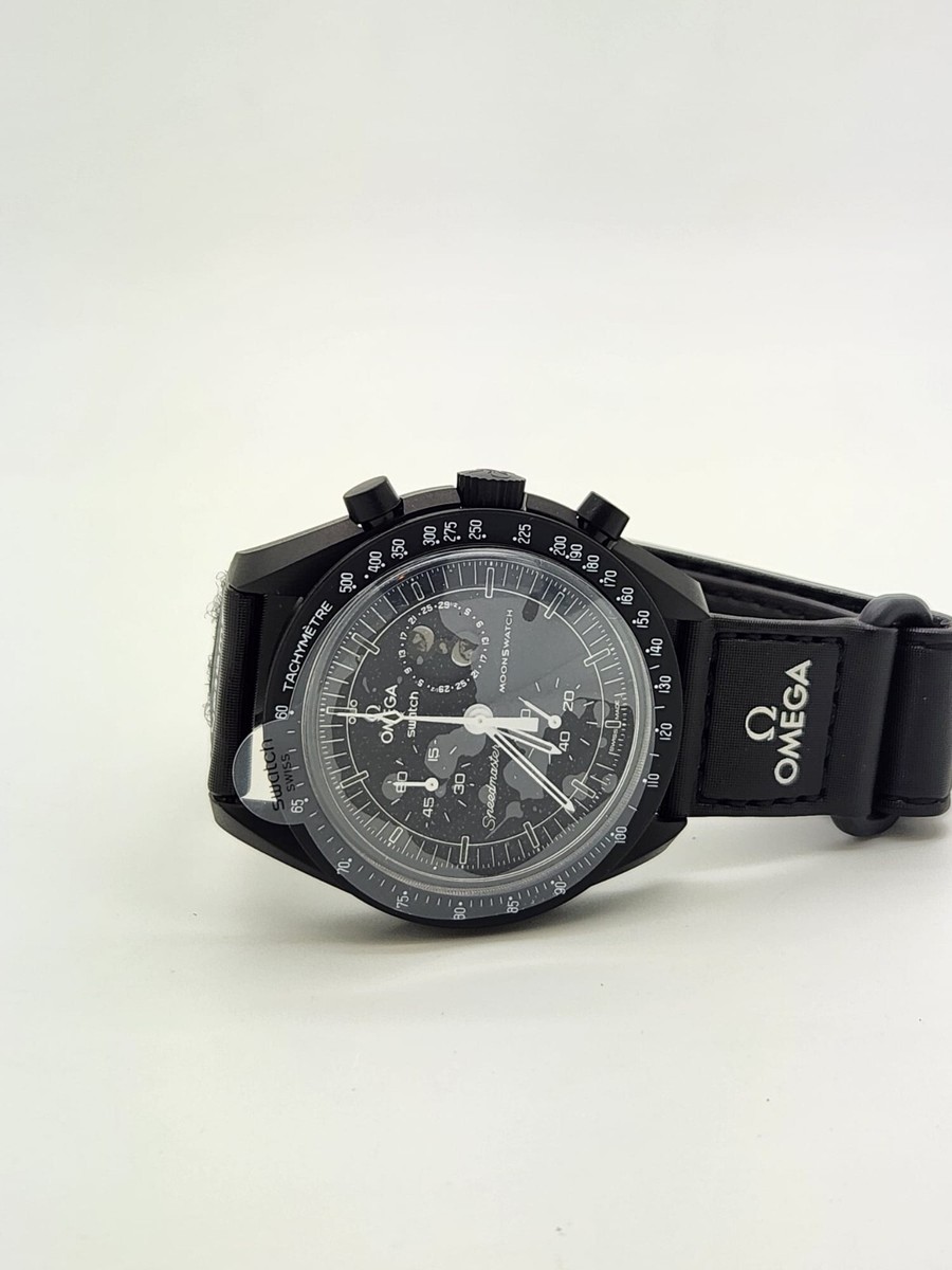 Omega x Swatch Snoopy Moon SO33B700 Black - New | eBay