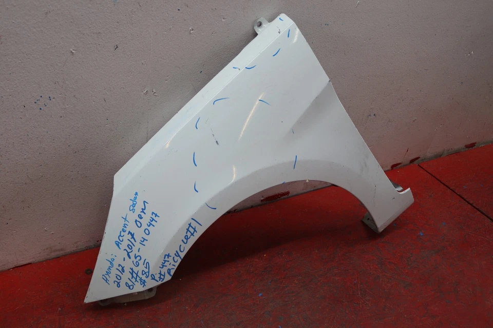 2012 2017 HYUNDAI ACCENT SEDAN LEFT SIDE FENDER OEM Foto 2 de 4