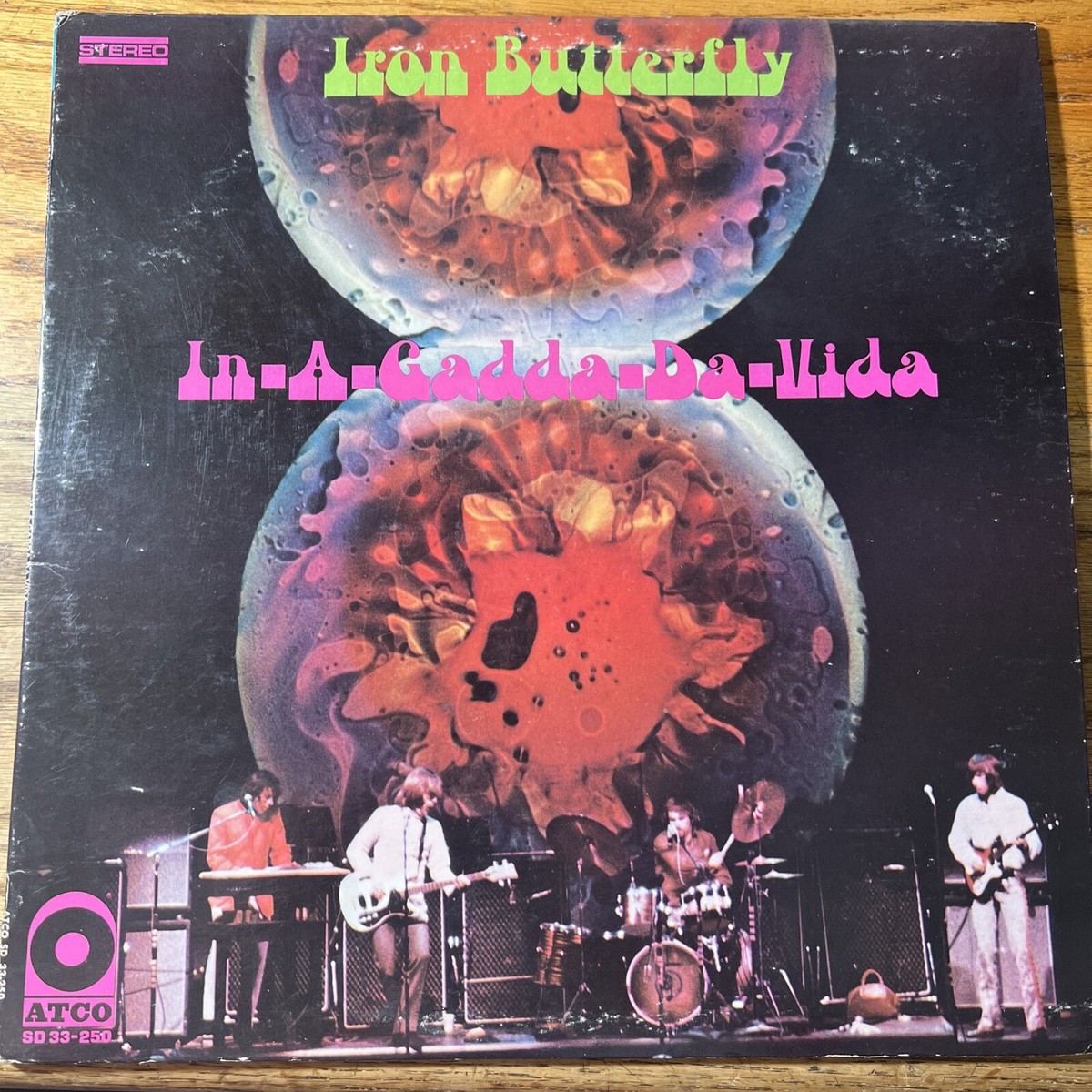 RARE LP VINYL ALBUM: Iron Butterfly In-A-Gadda-Da-Vida RARE