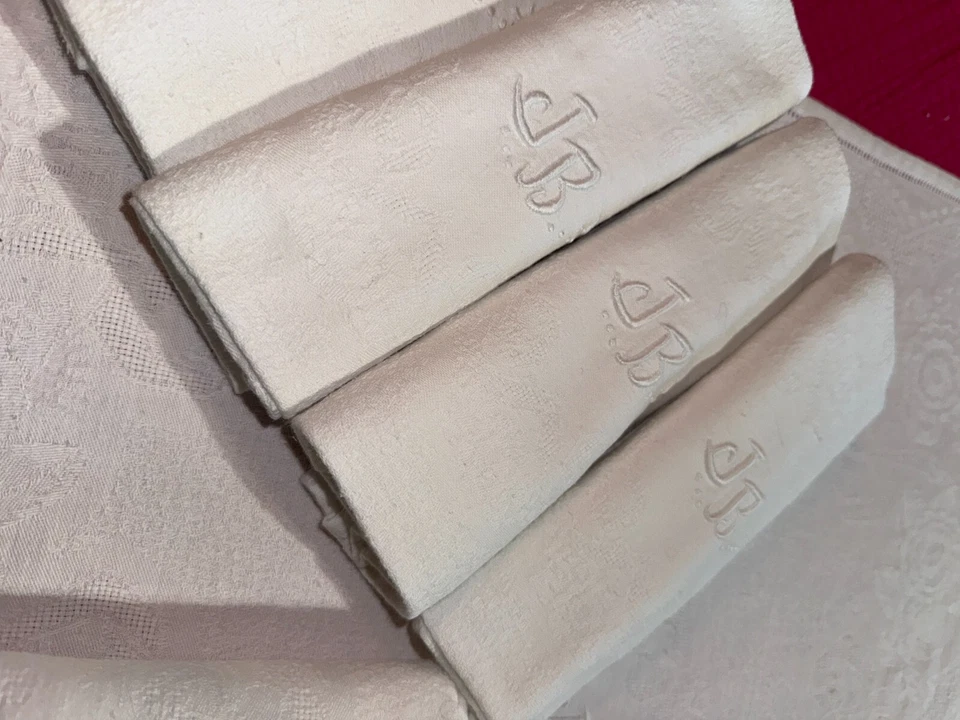 12 serviettes de table coton damassé monogrammes JB 61 cm x 54 cm réf 151 - Photo 2/4