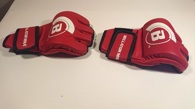 Rare Official Bellator Everlast MMA Red Gloves - Size XL - UFC
