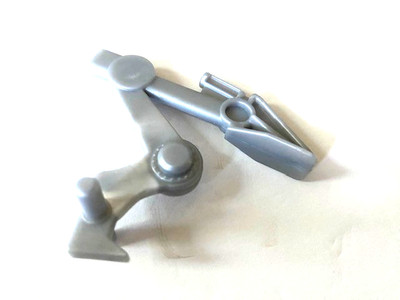 Hot Wheels Super Ultimate Garage Replacement Part: Silver-Toned Robotic Arm