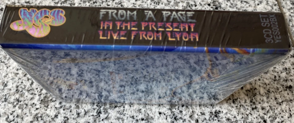 3CD BOX  Set Yes – From A Page (Studio Tracks / In The Present Squire Steve Howe - Bild 3 von 3