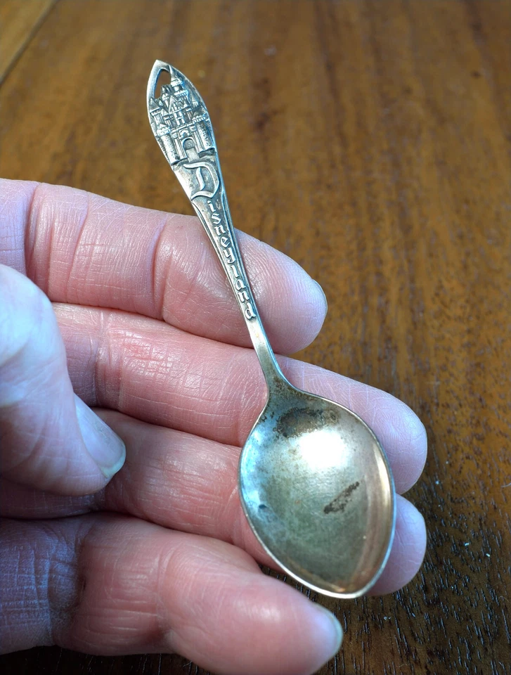 Colección de cucharas de recuerdo vintage (lote de 103) incl. (2) Plata de ley Foto 3 de 4