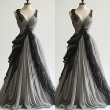 Gothic Wedding Dresses V Neck Ruffles Sleeveless Black Lace AppliqueBridal Gowns