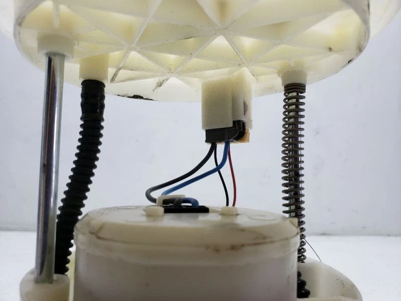 2009 2010 Mazda 6 топливный насос в сборе 3,7 л OEM CA01 13 35XC - Изображение 4 из 4