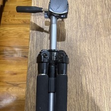 SLIK Pro 330DX-B Tripod w/3-Way Pan Tilt Head