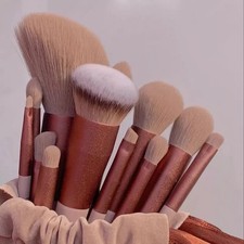Makeup Brush Set with Storage Bag   Soft Cosmetic Brushes for Foundation. ETC