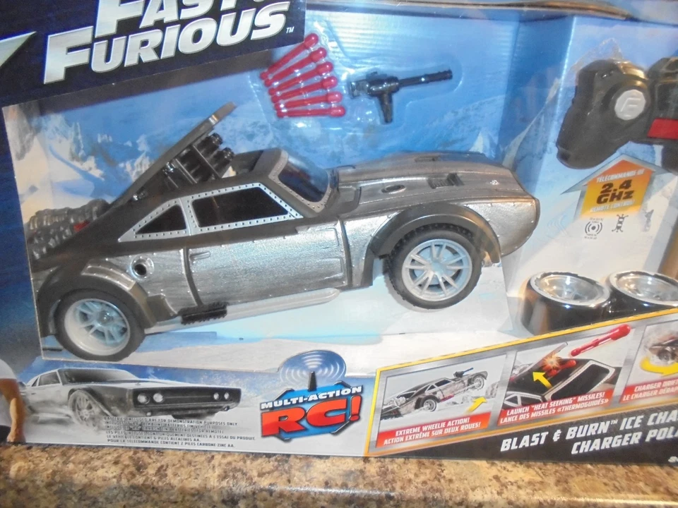 LARGE FAST & FURIOUS DOM'S ICE CHARGER BLAST & BURN R/C CAR NEW IN BOX - Image 3 of 4