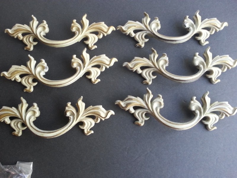 SET OF 6 VINTAGE FRENCH STYLE BRASS/BRONZE DRAWER HANDLES 6" MODEL 1751A